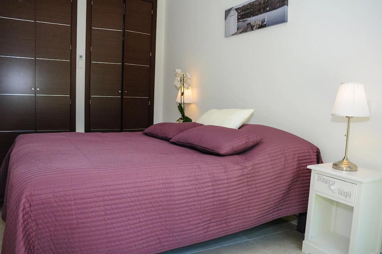 La Villa Romeo, Piscine Et Spa แซ็งต์-แมกซีม ภายนอก รูปภาพ